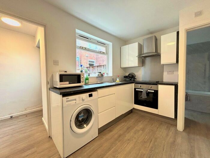 2 Bedroom Terraced House To Rent In Villiers Street, Leamington Spa, CV32