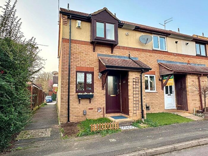 2 Bedroom End Of Terrace House For Sale In Woodpecker Way, East Hunsbury, Northampton, NN4