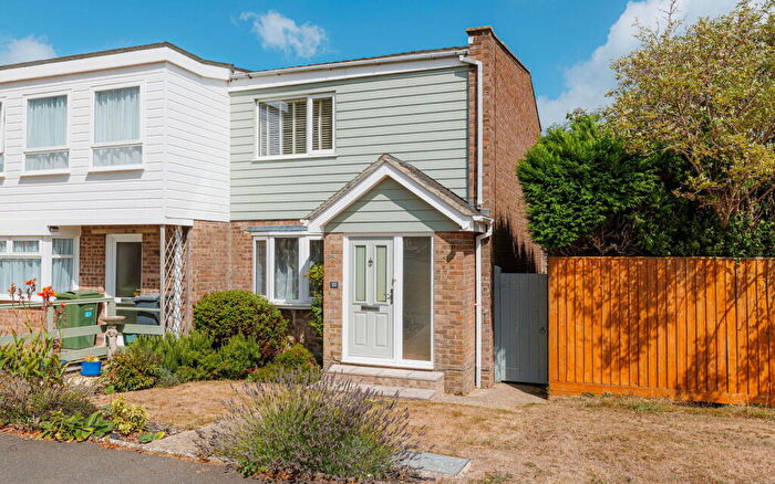 3 Bedroom End Of Terrace House For Sale In Lincoln Way, Bembridge, PO35