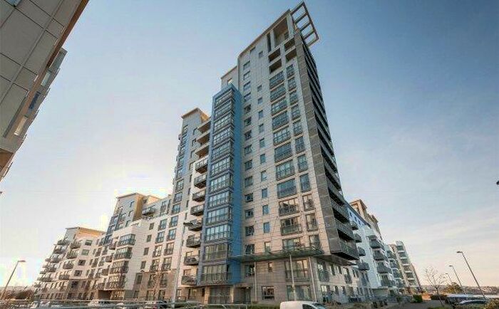 3 Bedroom Flat To Rent In Western Harbour Midway, The Shore, Edinburgh, EH6