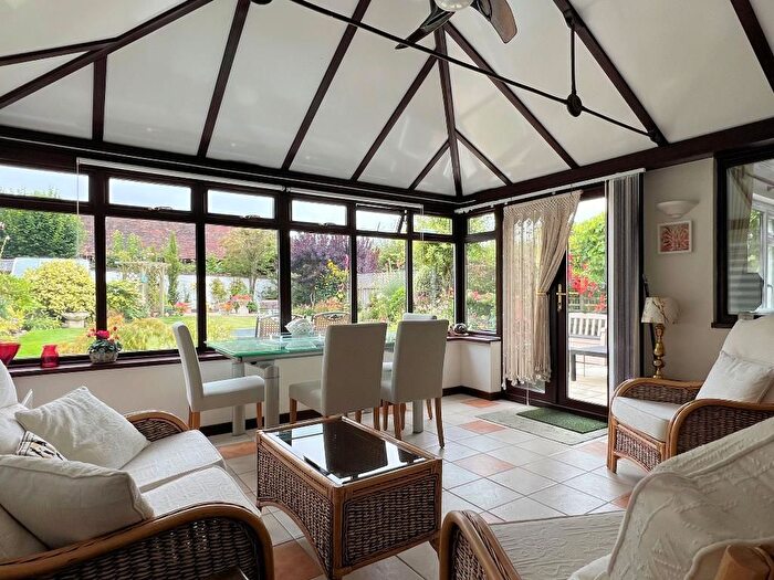 4 Bedroom Detached House For Sale In Goring Road, Steyning, West Sussex, BN44