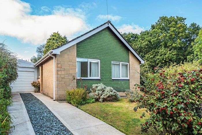 3 Bedroom Detached Bungalow For Sale In Carrick Close, Chippenham, SN15