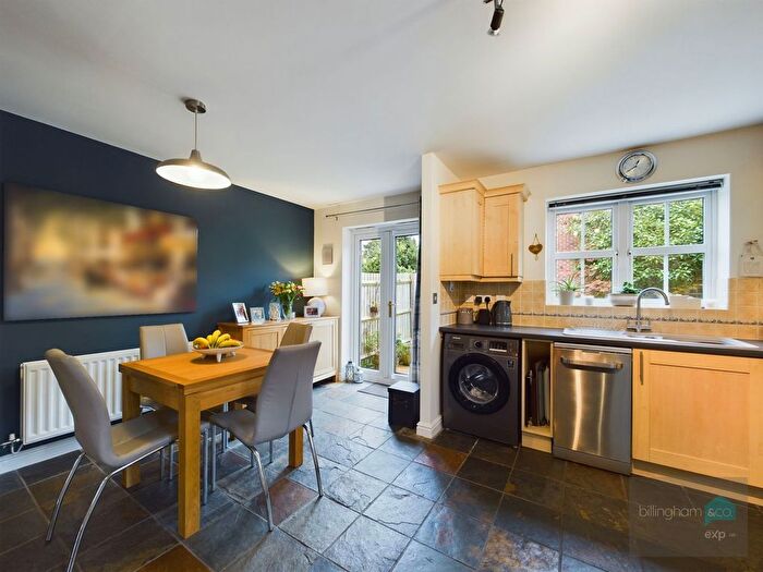 3 Bedroom End Of Terrace House For Sale In Crystal Gardens, Kinver, DY7
