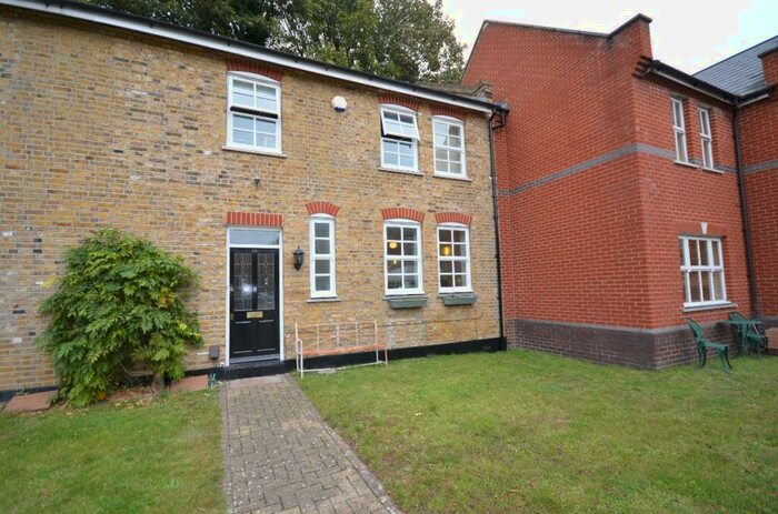 3 Bedroom Terraced House To Rent In Woodyates Road London, SE12