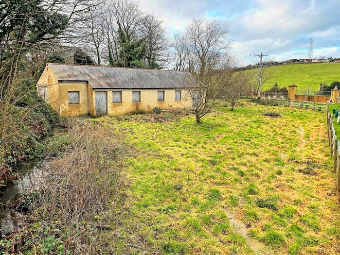 Barn Conversion For Sale In Rosewarne Downs, Camborne, TR14