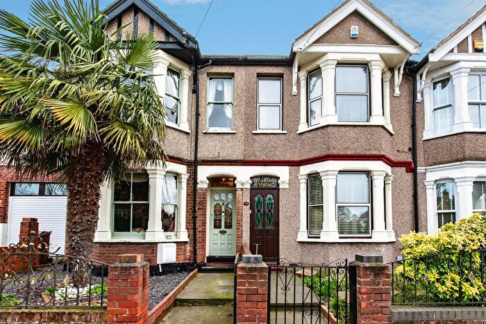 2 Bedroom End Terrace House For Sale In Rectory Road, Grays, RM17