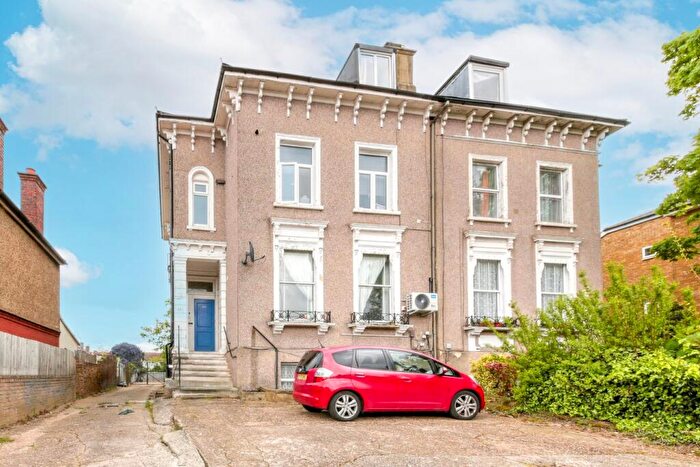 Flat For Sale In London Road, Thornton Heath, CR7