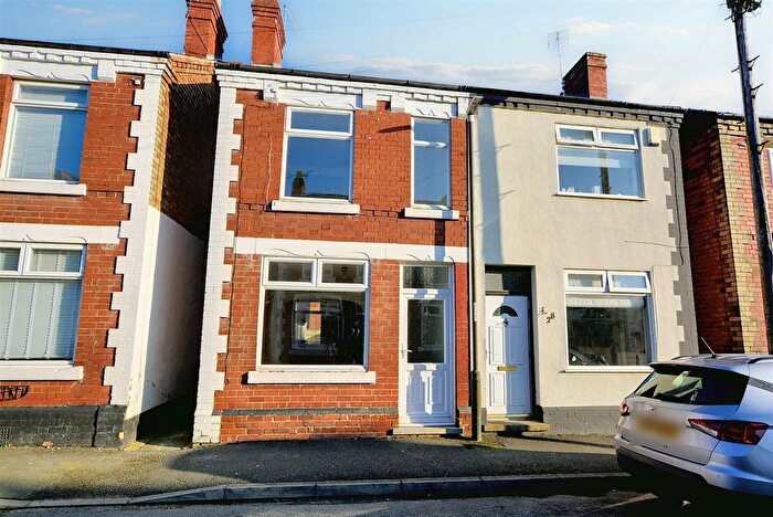 3 Bedroom Semi-Detached House For Sale In Fowler Street, Draycott, Derby, DE72