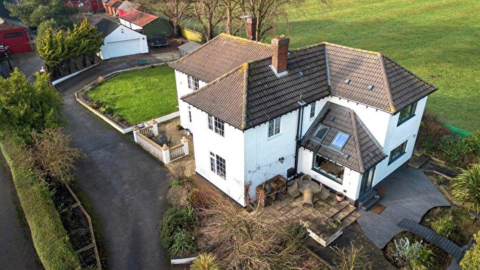 3 Bedroom Detached House For Sale In Beverley Road, Skidby, Cottingham, HU16