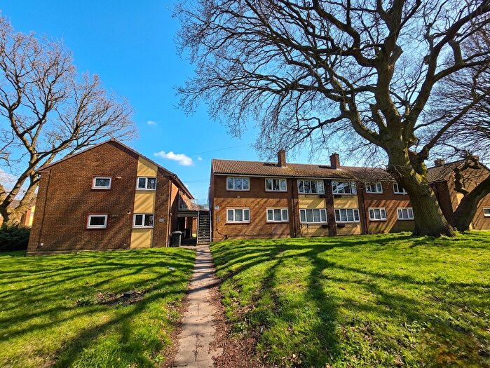 2 Bedroom Property To Rent In Chaucer Avenue, Willenhall, WV12