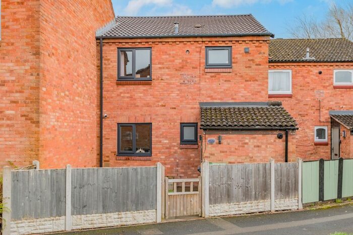 3 Bedroom Terraced House To Rent In Exhall Close, Church Hill South, Redditch, Worcestershire, B98