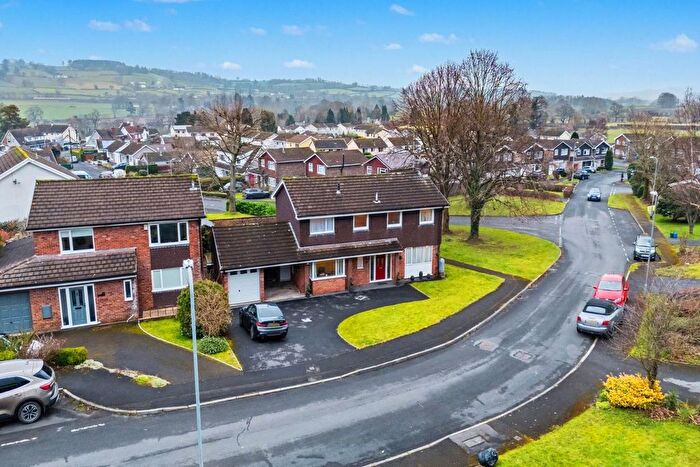 4 Bedroom Detached House For Sale In Elm Drive, Llanellen, Abergavenny, NP7