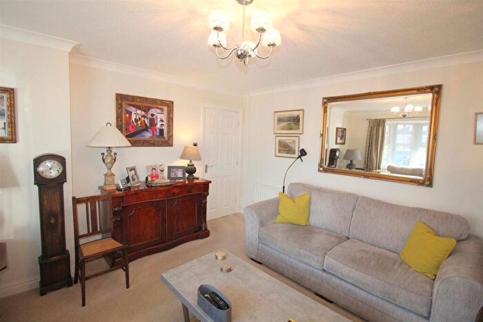 4 Bedroom Detached House For Sale In Bishops Gate, Lytham St. Annes, FY8