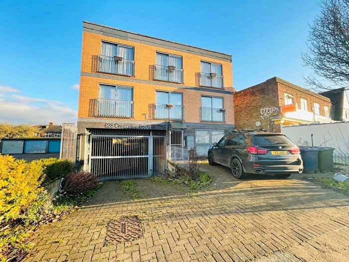 1 Bedroom Flat To Rent In Greenford Road, Greenford, UB6