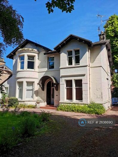 1 Bedroom Detached House To Rent In Turnberry Road, Glasgow, G11