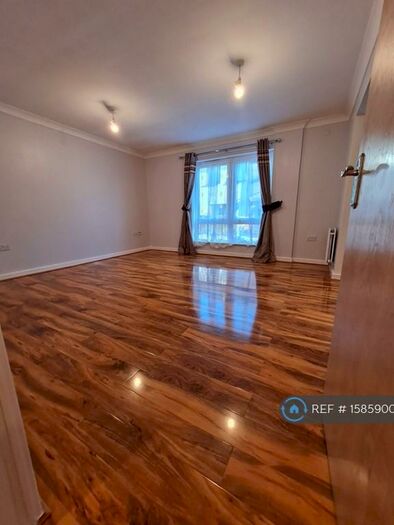 2 Bedroom Flat To Rent In Tottenham Green East, London, N15