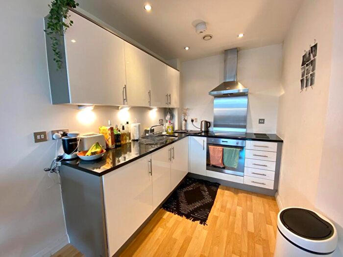 1 Bedroom Apartment To Rent In One Brewery Wharf Leeds City Centre, LS10
