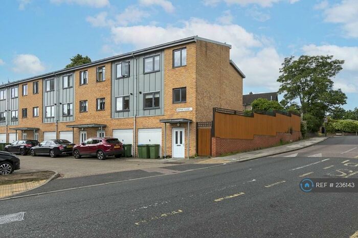 3 Bedroom End Of Terrace House To Rent In Empire Close, London, SE7