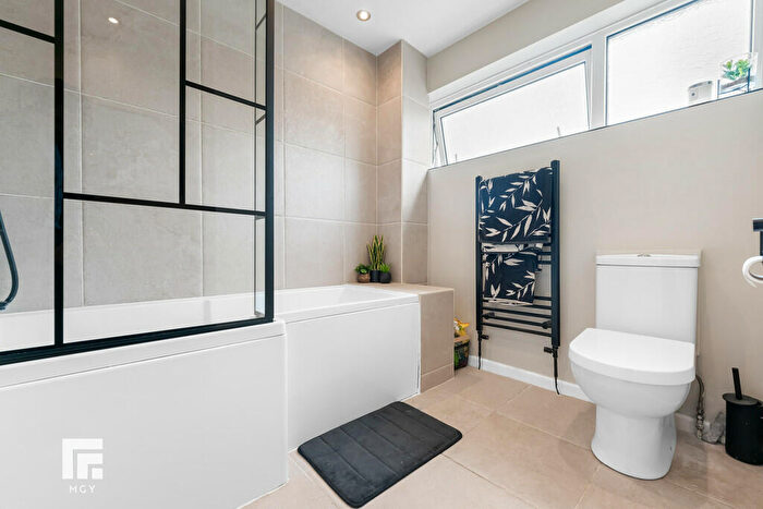 3 Bedroom End Of Terrace House For Sale In Glan Ely Close, Cardiff, CF5