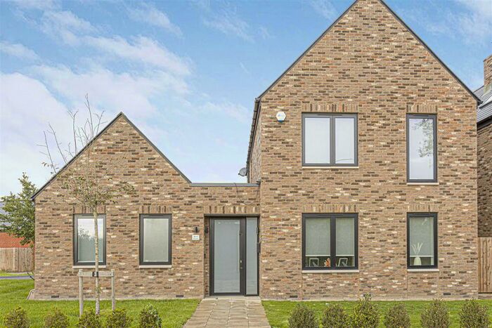 3 Bedroom Property To Rent In Stanstead Road, Hunsdon, Ware, SG12