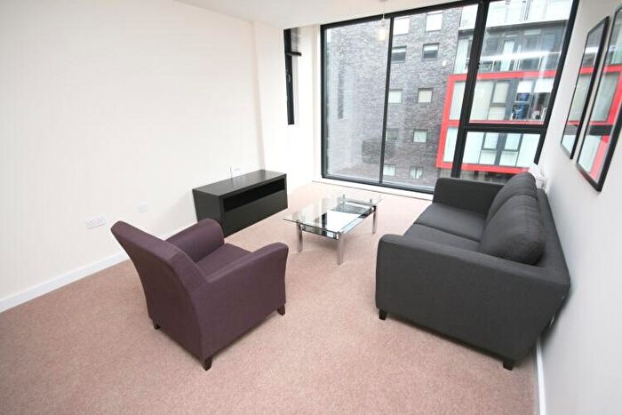2 Bedroom Apartment To Rent In Potato Wharf Manchester, M3