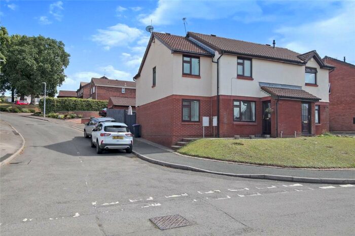 4 Bedroom Semi-Detached House For Sale In Chester Close, New Inn, Pontypool, Torfaen, NP4