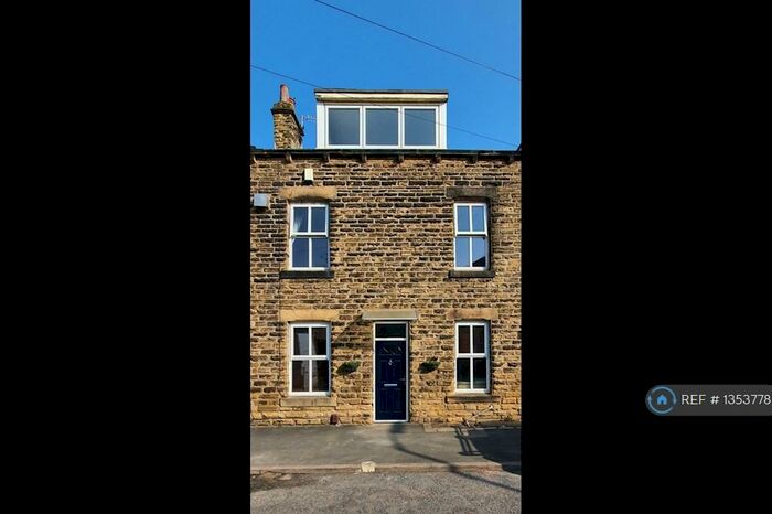 3 Bedroom Terraced House To Rent In Little Lane, Ilkley, LS29