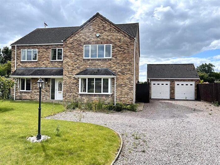 4 Bedroom Detached House For Sale In Holbeach Clough, Spalding, PE12