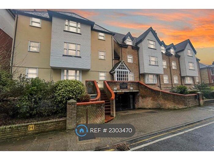 2 Bedroom Flat To Rent In St Peter's Street, Colchester, CO1