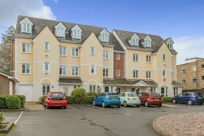 2 Bedroom Retirement Property For Sale In Stevenson Lodge, Westbourne, Bournemouth, BH4