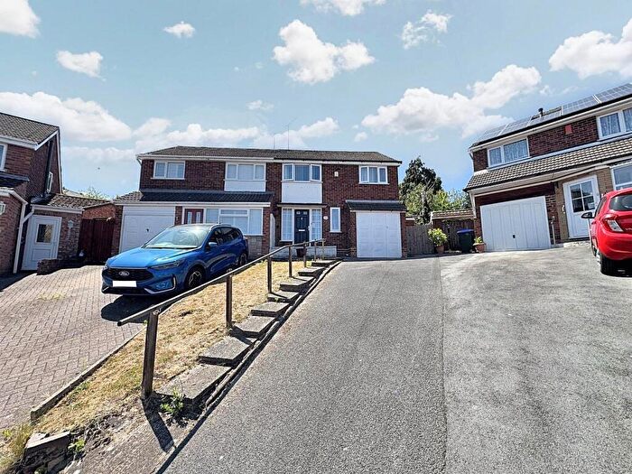 3 Bedroom Semi-Detached House For Sale In Rousdon Grove, Great Barr, Birmingham, B43