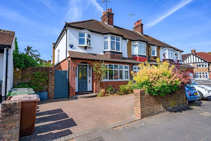 3 Bedroom End Of Terrace House For Sale In Herkomer Road, Bushey, WD23