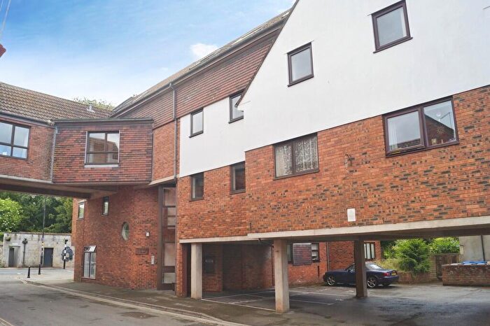1 Bedroom Apartment To Rent In Heritage Court, Glastonbury, BA6