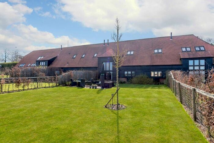 3 Bedroom Barn Conversion For Sale In Winterbourne, Newbury, Berkshire, RG20