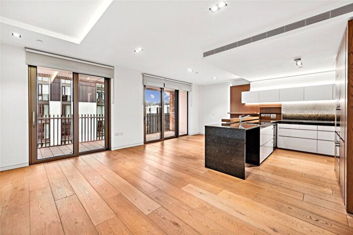 2 Bedroom Flat To Rent In Pearson Square, London, W1T