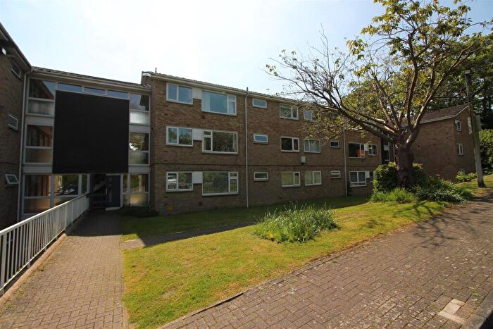 1 Bedroom Flat To Rent In Old Dover Road, Canterbury, CT1
