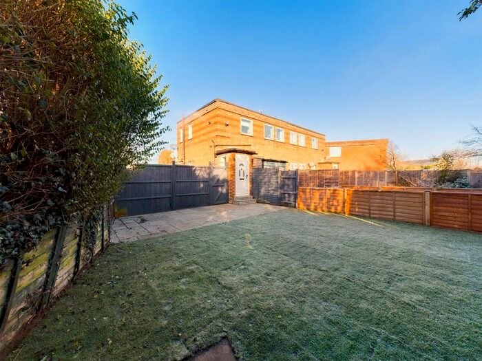 1 Bedroom Maisonette To Rent In Heathfield Road, Hitchin, SG5