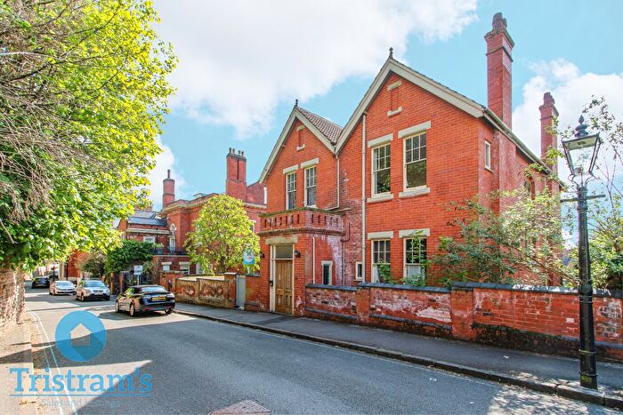 1 Bedroom Flat To Rent In Newcastle Drive, Nottingham, NG7