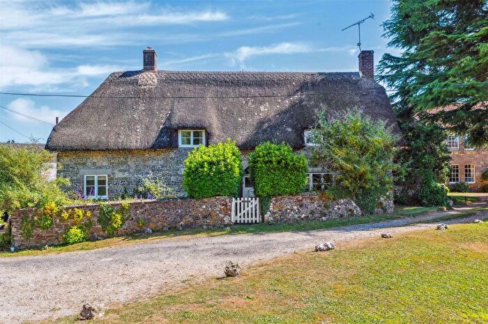 3 Bedroom Country House For Sale In Green Lane, Ashmore, Salisbury, SP5