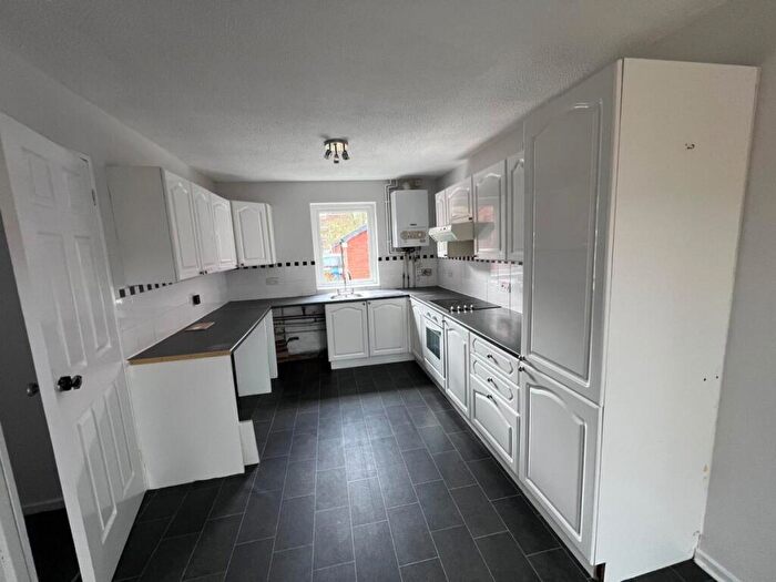 3 Bedroom Semi-Detached House To Rent In Daisy Meadow, Preston, PR5