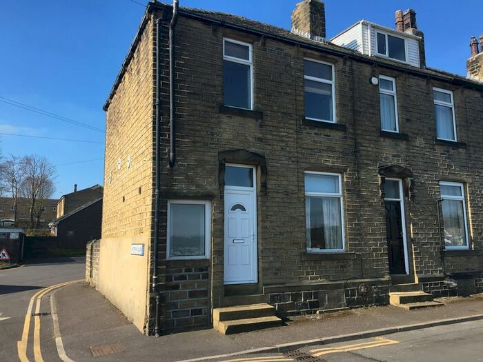 2 Bedroom Terraced House To Rent In George Street, Lindley, Huddersfield, HD3