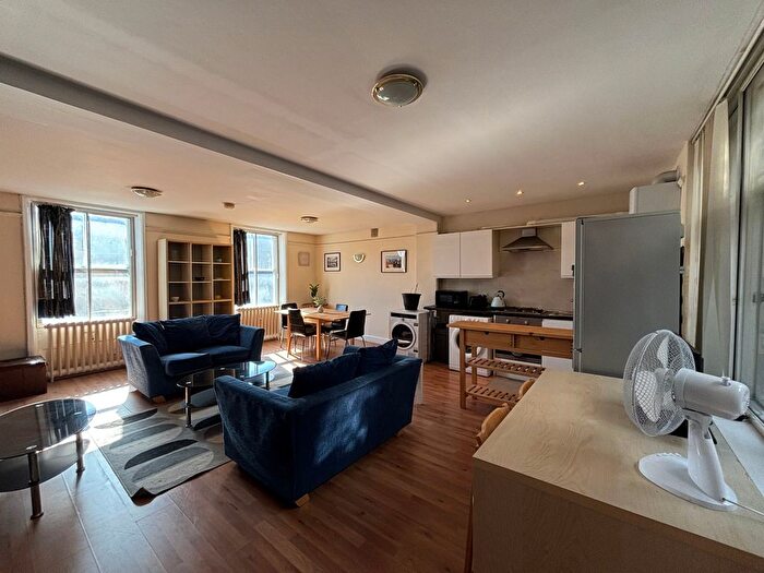 1 Bedroom Property To Rent In Mosley Street, Newcastle Upon Tyne, NE1