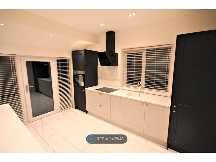 2 Bedroom Bungalow To Rent In Tarnbrick Avenue, Freckleton, Preston, PR4