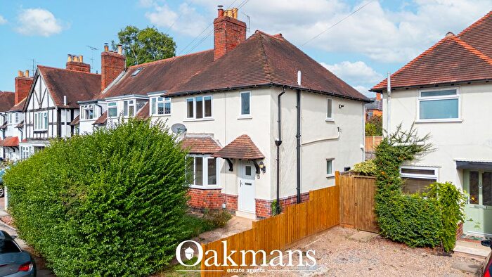 3 Bedroom End Of Terrace House To Rent In Kendall Avenue, Stratford-Upon-Avon, CV37