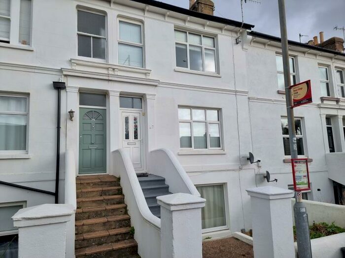 2 Bedroom Flat To Rent In Shelldale Road, Portslade, BN41