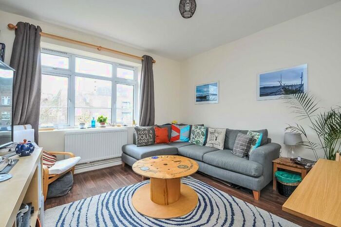 1 Bedroom Flat To Rent In Tulse Hill, London, SW2