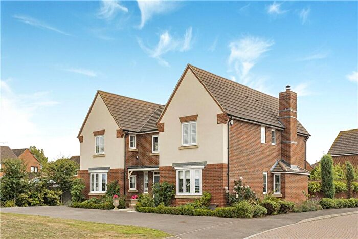 5 Bedroom Detached House For Sale In Joyce Way, Steventon, Abingdon, Oxfordshire, OX13