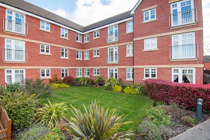 1 Bedroom Flat For Sale In Westfield Road, Wellingborough, NN8