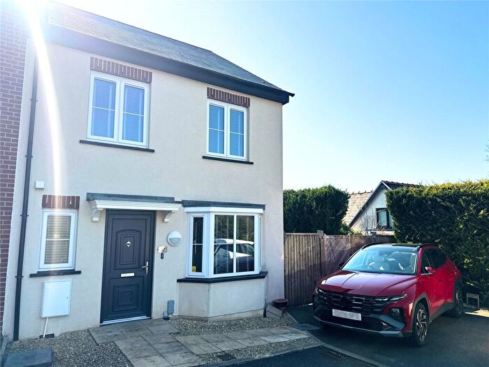 3 Bedroom End Of Terrace House For Sale In Ashdale Mews, Pembroke, Pembrokeshire, SA71