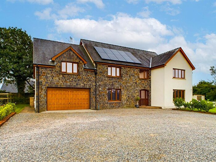 7 Bedroom Detached House For Sale In Tiers Cross, Haverfordwest, SA62